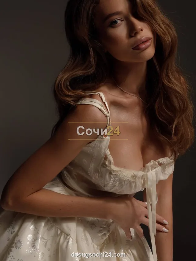 Эмилия — главное фото