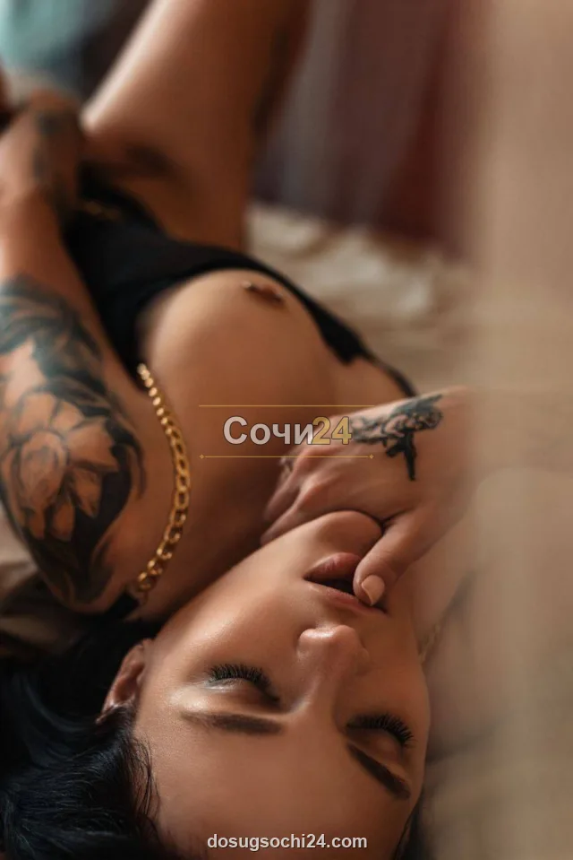 Елизавета — главное фото
